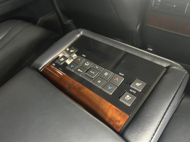 ＬＸ ＬＸ５７０　モデリスタエアロ＆マフラー　サンルーフ　３６０°アラウンドビューカメラ　パワーバックドア　ヘッドアップディスプレイ　クーラーボックス　ブラックレザー　ルーフレール　ドライブレコーダー　ＥＴＣ２．０（64枚目）