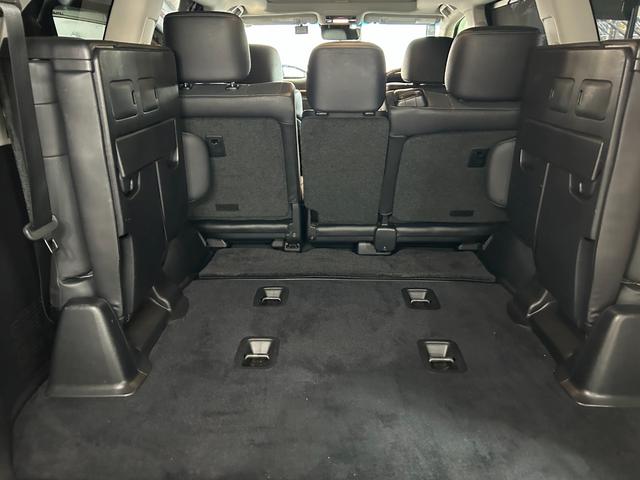 ＬＸ ＬＸ５７０　モデリスタエアロ＆マフラー　サンルーフ　３６０°アラウンドビューカメラ　パワーバックドア　ヘッドアップディスプレイ　クーラーボックス　ブラックレザー　ルーフレール　ドライブレコーダー　ＥＴＣ２．０（70枚目）