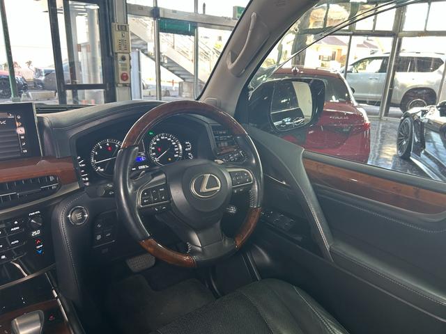 ＬＸ ＬＸ５７０　モデリスタエアロ＆マフラー　サンルーフ　３６０°アラウンドビューカメラ　パワーバックドア　ヘッドアップディスプレイ　クーラーボックス　ブラックレザー　ルーフレール　ドライブレコーダー　ＥＴＣ２．０（76枚目）