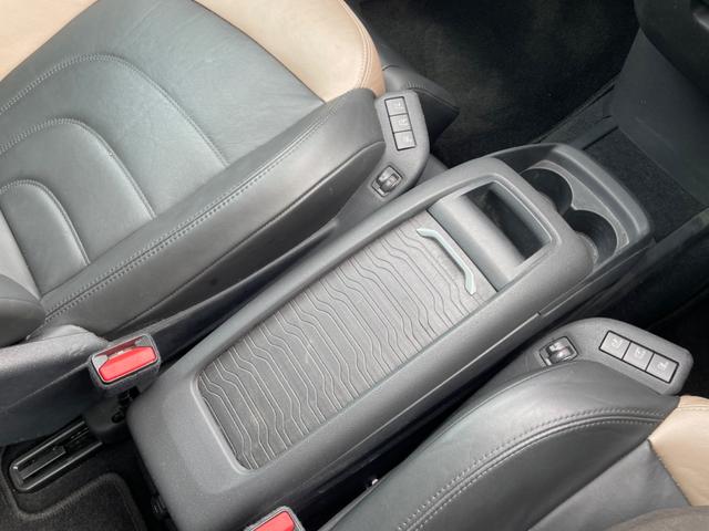 Ｃ４ ピカソ エクスクルーシブ　Ｐシート　マッサージ機能　革シート　ナビ　ＡＷ（34枚目）