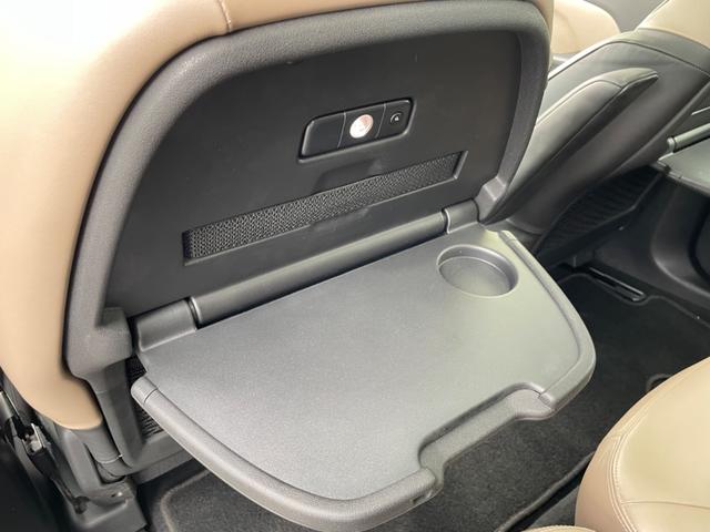 Ｃ４ ピカソ エクスクルーシブ　Ｐシート　マッサージ機能　革シート　ナビ　ＡＷ（40枚目）