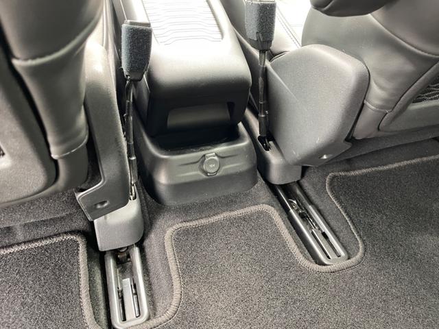 Ｃ４ ピカソ エクスクルーシブ　Ｐシート　マッサージ機能　革シート　ナビ　ＡＷ（43枚目）