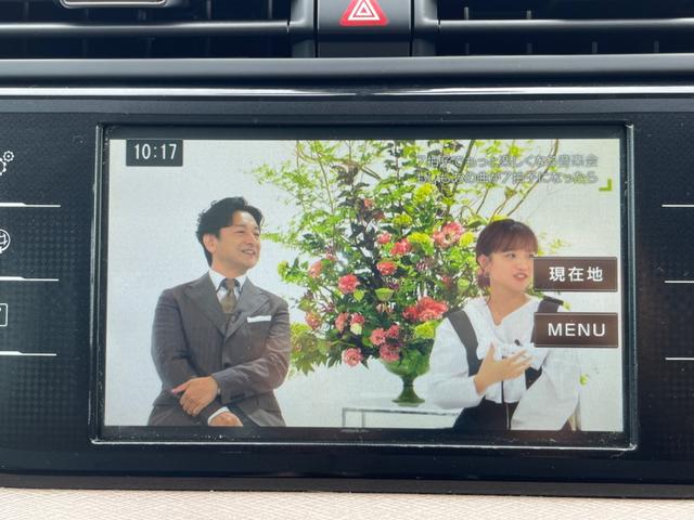 Ｃ４ ピカソ エクスクルーシブ　Ｐシート　マッサージ機能　革シート　ナビ　ＡＷ（49枚目）