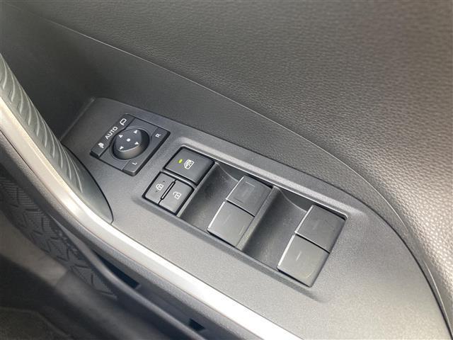 ＲＡＶ４ ハイブリッドアドベンチャー　オフロードパッケージＩＩ　１０．５型ディスプレイ　Ｂｌｕｅｔｏｏｔｈ　フルセグ　ＥＴＣ　デジタルインナーミラー　シートベンチレーション　パワーシート　シートヒーター　ＬＥＤオートライト　フォグ　レーダークルコン　革シート（22枚目）
