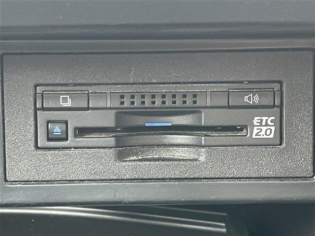 ランドクルーザープラド ＴＸ　Ｌパッケージ　純正ナビ　ＢＴ　サンルーフ　モデリスタ　ガナドールマフラー　衝突軽減　レーンキープ　追従クルコン　全方位　ＢＳＭ　Ａｕｔｏハイビーム　レザーシート　シートヒーター　ベンチレーション　パワーシート（9枚目）
