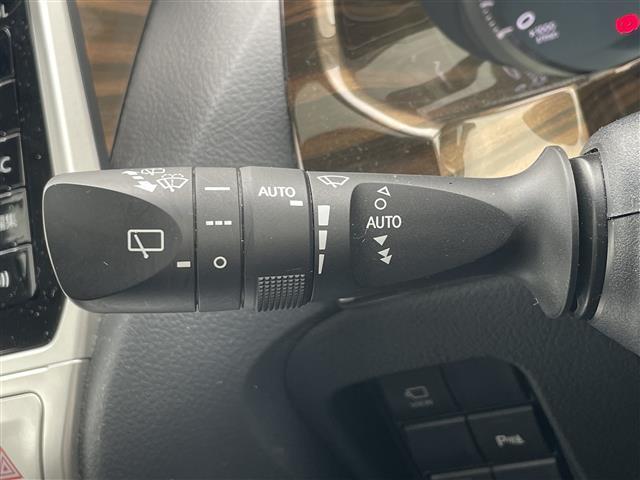 ランドクルーザープラド ＴＸ　Ｌパッケージ　純正ナビ　ＢＴ　サンルーフ　モデリスタ　ガナドールマフラー　衝突軽減　レーンキープ　追従クルコン　全方位　ＢＳＭ　Ａｕｔｏハイビーム　レザーシート　シートヒーター　ベンチレーション　パワーシート（14枚目）