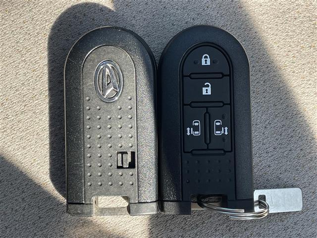ムーヴキャンバス Ｇメイクアップリミテッド　ＳＡＩＩＩ　純正ナビ　ＢＴ　両側電動　スマートアシストＩＩＩ　衝突軽減　レーンキープ　先行車発進告知　Ａｕｔｏハイビーム　ＬＥＤオートライト　全方位　ＥＴＣ　純正フロアマット　電動格納ミラー　スペアキー　ＵＳＢ（19枚目）