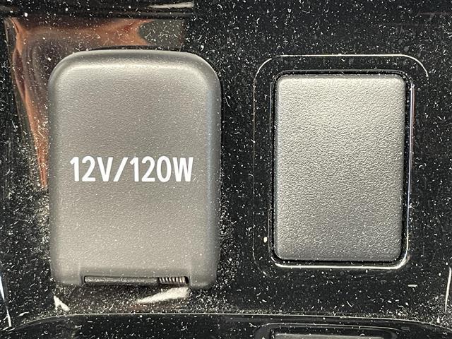 プリウス Sセーフティプラス 純正ナビ BT トヨタセーフティーセンス 衝突軽減 レーンキープ 追従クルコン Autoハイビーム LEDオートライト バックカメラ ドラレコ ビルトインETC 電動格納ミラー クリアランスソナー(22枚目)