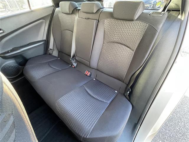 プリウス Sセーフティプラス 純正ナビ BT トヨタセーフティーセンス 衝突軽減 レーンキープ 追従クルコン Autoハイビーム LEDオートライト バックカメラ ドラレコ ビルトインETC 電動格納ミラー クリアランスソナー(29枚目)