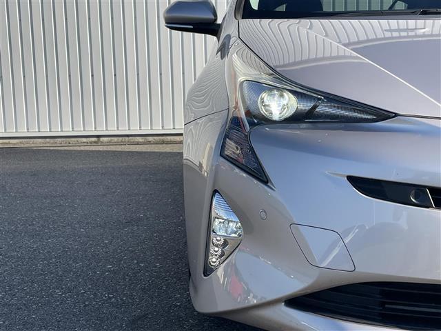 プリウス Sセーフティプラス 純正ナビ BT トヨタセーフティーセンス 衝突軽減 レーンキープ 追従クルコン Autoハイビーム LEDオートライト バックカメラ ドラレコ ビルトインETC 電動格納ミラー クリアランスソナー(33枚目)