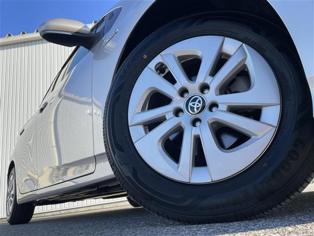 プリウス Sセーフティプラス 純正ナビ BT トヨタセーフティーセンス 衝突軽減 レーンキープ 追従クルコン Autoハイビーム LEDオートライト バックカメラ ドラレコ ビルトインETC 電動格納ミラー クリアランスソナー(34枚目)