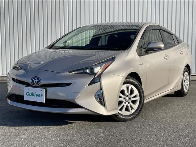 プリウス Sセーフティプラス 純正ナビ BT トヨタセーフティーセンス 衝突軽減 レーンキープ 追従クルコン Autoハイビーム LEDオートライト バックカメラ ドラレコ ビルトインETC 電動格納ミラー クリアランスソナー(39枚目)