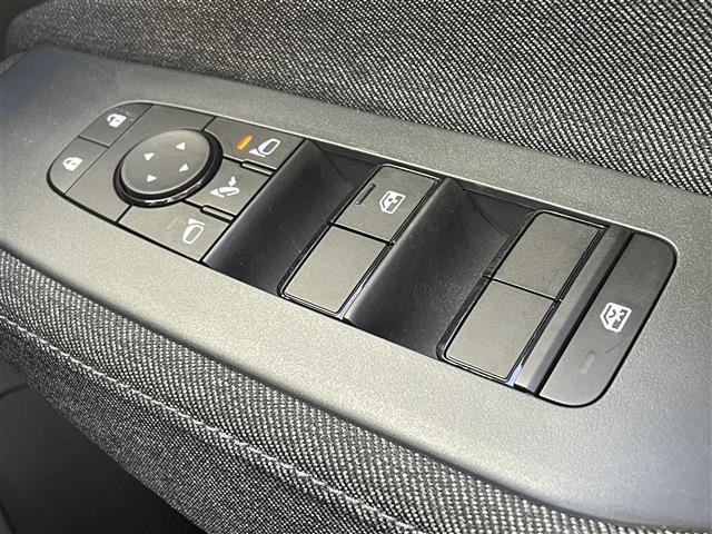 オーラ G レザーエディション 純正ナビ BT 全方位 衝突軽減 レーンキープ 標識認識 電動パーキング ブレーキホールド D席パワーシート レザーシート Autoハイビーム LEDオートライト デジタルインナーミラー ETC(24枚目)