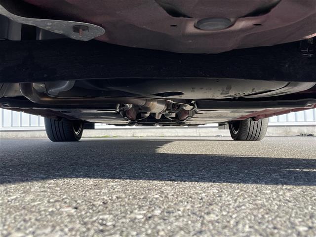 オーラ G レザーエディション 純正ナビ BT 全方位 衝突軽減 レーンキープ 標識認識 電動パーキング ブレーキホールド D席パワーシート レザーシート Autoハイビーム LEDオートライト デジタルインナーミラー ETC(43枚目)