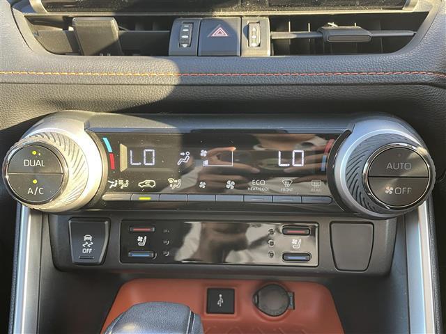 RAV4 アドベンチャー 9型ディスプレイ Bluetooth ETC ドラレコ バックカメラ パワーシート シートベンチレーション ハンズフリーパワーバックドア レーダークルコン AC100V LEDオートライト(14枚目)