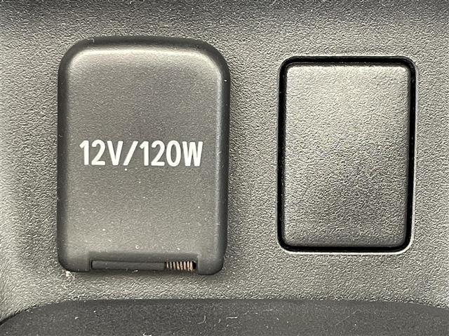 プリウス Sツーリングセレクション 純正ナビ フルセグTV バックカメラ ETC Bluetooth ステアリングスイッチ シートヒーター LEDヘッドライト フォグランプ 純正17インチアルミホイール(20枚目)