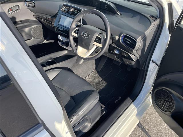 プリウス Sツーリングセレクション 純正ナビ フルセグTV バックカメラ ETC Bluetooth ステアリングスイッチ シートヒーター LEDヘッドライト フォグランプ 純正17インチアルミホイール(23枚目)