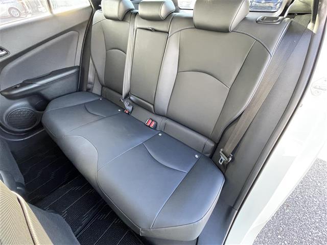 プリウス Sツーリングセレクション 純正ナビ フルセグTV バックカメラ ETC Bluetooth ステアリングスイッチ シートヒーター LEDヘッドライト フォグランプ 純正17インチアルミホイール(27枚目)