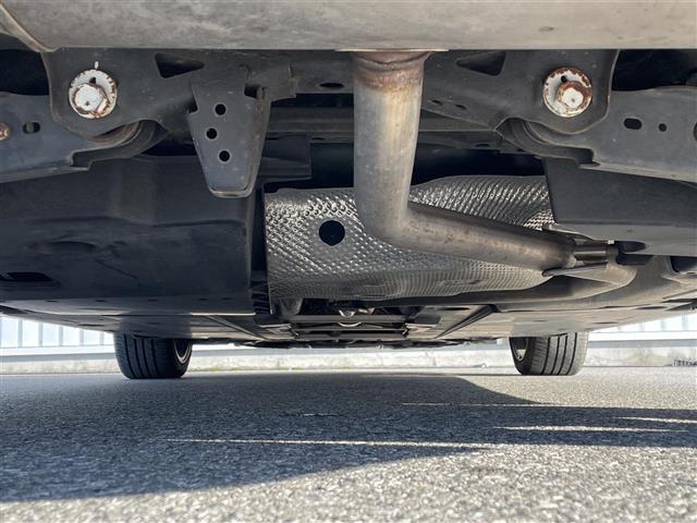 プリウス Sツーリングセレクション 純正ナビ フルセグTV バックカメラ ETC Bluetooth ステアリングスイッチ シートヒーター LEDヘッドライト フォグランプ 純正17インチアルミホイール(41枚目)