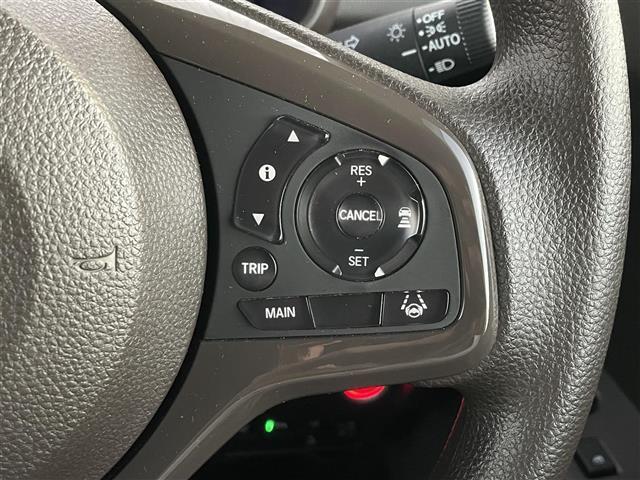 Ｎ－ＷＧＮ Ｌホンダセンシング　ディスプレイオーディオ　バックカメラ　ＥＴＣ　Ｂｌｕｅｔｏｏｔｈ　地デジ　ドラレコ　シートヒーター　衝突軽減ブレーキ　レーンキープアシスト　先行車発進告知　追従クルコン　オートヘッドライト（11枚目）