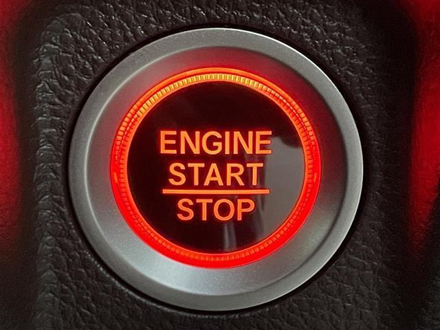 Ｎ－ＷＧＮ Ｌホンダセンシング　ディスプレイオーディオ　バックカメラ　ＥＴＣ　Ｂｌｕｅｔｏｏｔｈ　地デジ　ドラレコ　シートヒーター　衝突軽減ブレーキ　レーンキープアシスト　先行車発進告知　追従クルコン　オートヘッドライト（17枚目）