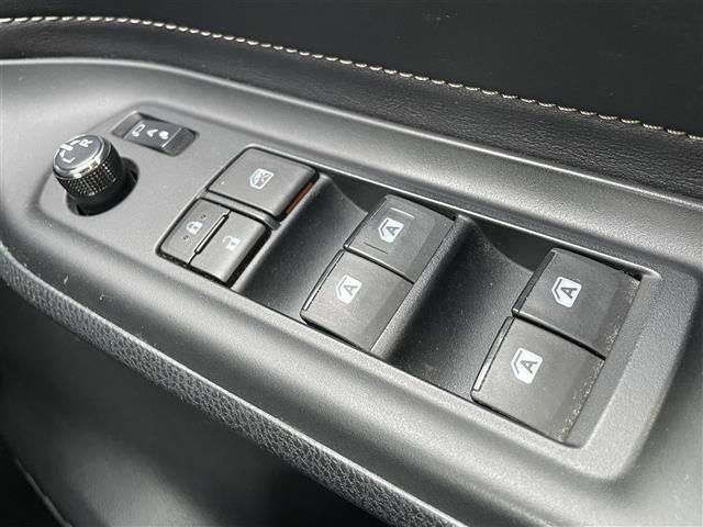 エスクァイア ハイブリッドGi ブラックテーラード 9型ナビ バックカメラ 後席モニター ETC ドラレコ フルセグ Bluetooth クルコン 衝突軽減ブレーキ レーンアシスト 先行車発進告知 両側電動ドア シートヒーター LED フォグランプ(22枚目)