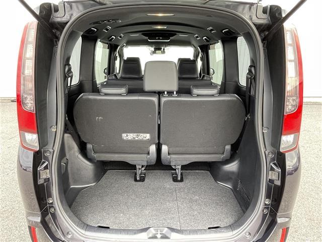 エスクァイア ハイブリッドGi ブラックテーラード 9型ナビ バックカメラ 後席モニター ETC ドラレコ フルセグ Bluetooth クルコン 衝突軽減ブレーキ レーンアシスト 先行車発進告知 両側電動ドア シートヒーター LED フォグランプ(31枚目)