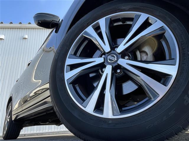 エクストレイル ２０Ｘｉ　プロパイロット　ナビ　全方位カメラ　ＥＴＣ　Ｂｌｕｅｔｏｏｔｈ　フルセグＴＶ　パワーバックドア　シートヒーター　前後ドラレコ　デジタルインナーミラー　衝突軽減ブレーキ　レーンアシスト　追従クルコン（33枚目）