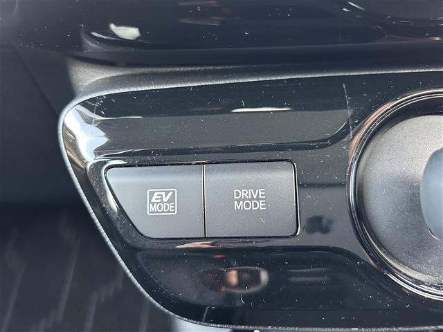 プリウス A 純正SDナビ バックカメラ ブラインドスポットモニター ビルトインETC パワーシート パーキングアシスト クリアランスソナー プリクラッシュセーフティ レーダークルーズコントロール オートハイビーム(18枚目)