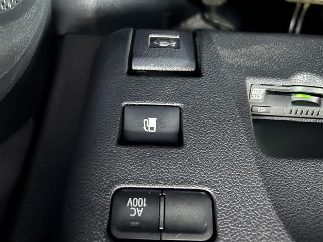 プリウス A 純正SDナビ バックカメラ ブラインドスポットモニター ビルトインETC パワーシート パーキングアシスト クリアランスソナー プリクラッシュセーフティ レーダークルーズコントロール オートハイビーム(20枚目)