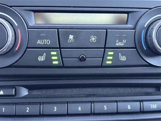 3シリーズ 335i 純正ナビ フルセグ ETC レザーシート シートヒーター パワーシート メモリーシート クルコン HID フォグランプ 純正18インチアルミホイール スマートキー(15枚目)