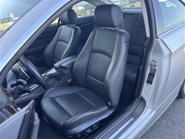 3シリーズ 335i 純正ナビ フルセグ ETC レザーシート シートヒーター パワーシート メモリーシート クルコン HID フォグランプ 純正18インチアルミホイール スマートキー(23枚目)