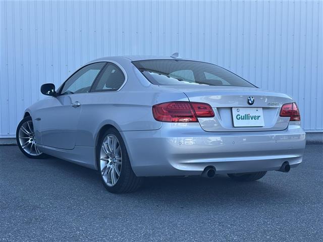 3シリーズ 335i 純正ナビ フルセグ ETC レザーシート シートヒーター パワーシート メモリーシート クルコン HID フォグランプ 純正18インチアルミホイール スマートキー(35枚目)
