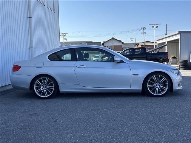 3シリーズ 335i 純正ナビ フルセグ ETC レザーシート シートヒーター パワーシート メモリーシート クルコン HID フォグランプ 純正18インチアルミホイール スマートキー(36枚目)