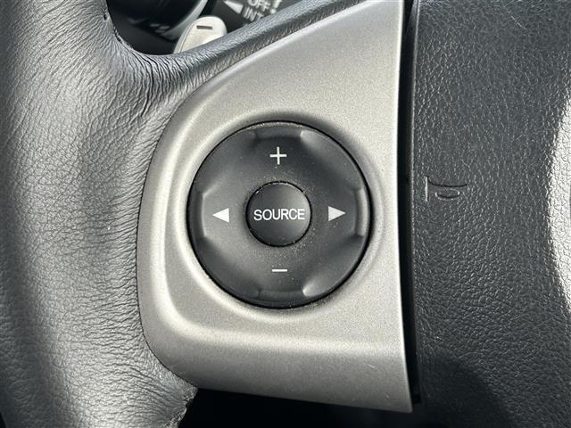 N-BOXカスタム G ターボSSパッケージ 社外SDナビ フルセグTV Bluetooth バックカメラ ETC 両側パワースライドドア パドルシフト クルーズコントロール シティブレーキアクティブシステム オートライト プッシュスタート(10枚目)