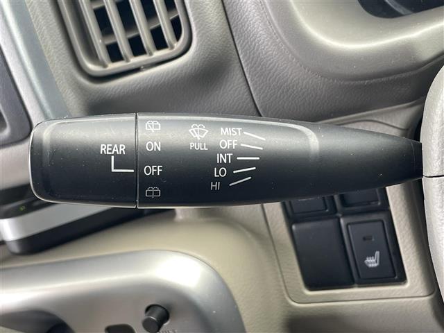 スクラムワゴン ＰＺターボ　社外メモリナビ　地デジＴＶ　ＣＤ　ＤＶＤ　ＡＭ　ＦＭ　衝突軽減　横滑り防止　片側電動ドア　ステアリングリモコン　シートヒーター　スマートキー　電格ミラー　ドアバイザー　ＨＩＤヘッドライト　オートライト（10枚目）