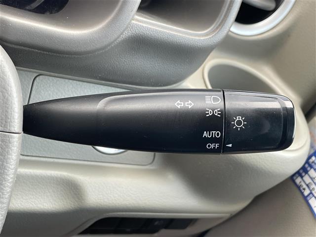 スクラムワゴン ＰＺターボ　社外メモリナビ　地デジＴＶ　ＣＤ　ＤＶＤ　ＡＭ　ＦＭ　衝突軽減　横滑り防止　片側電動ドア　ステアリングリモコン　シートヒーター　スマートキー　電格ミラー　ドアバイザー　ＨＩＤヘッドライト　オートライト（11枚目）