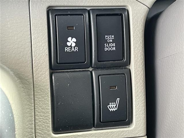 スクラムワゴン ＰＺターボ　社外メモリナビ　地デジＴＶ　ＣＤ　ＤＶＤ　ＡＭ　ＦＭ　衝突軽減　横滑り防止　片側電動ドア　ステアリングリモコン　シートヒーター　スマートキー　電格ミラー　ドアバイザー　ＨＩＤヘッドライト　オートライト（13枚目）