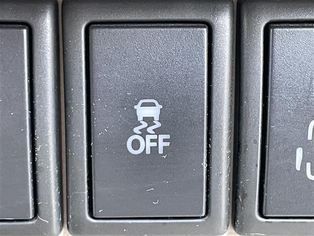 スクラムワゴン ＰＺターボ　社外メモリナビ　地デジＴＶ　ＣＤ　ＤＶＤ　ＡＭ　ＦＭ　衝突軽減　横滑り防止　片側電動ドア　ステアリングリモコン　シートヒーター　スマートキー　電格ミラー　ドアバイザー　ＨＩＤヘッドライト　オートライト（17枚目）