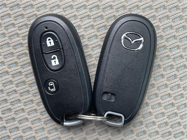 スクラムワゴン ＰＺターボ　社外メモリナビ　地デジＴＶ　ＣＤ　ＤＶＤ　ＡＭ　ＦＭ　衝突軽減　横滑り防止　片側電動ドア　ステアリングリモコン　シートヒーター　スマートキー　電格ミラー　ドアバイザー　ＨＩＤヘッドライト　オートライト（20枚目）