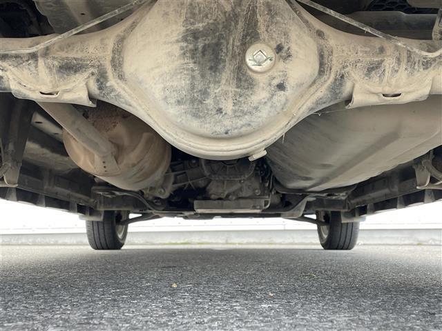 スクラムワゴン ＰＺターボ　社外メモリナビ　地デジＴＶ　ＣＤ　ＤＶＤ　ＡＭ　ＦＭ　衝突軽減　横滑り防止　片側電動ドア　ステアリングリモコン　シートヒーター　スマートキー　電格ミラー　ドアバイザー　ＨＩＤヘッドライト　オートライト（40枚目）