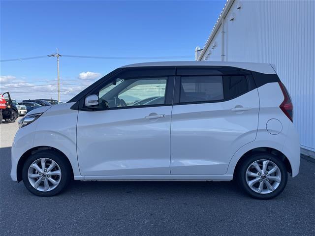 デイズ X 全方位カメラ/前後コーナーセンサー/前後ドライブレコーダー/エマージェンシーブレーキ/衝突被害軽減システム/盗難防止装置/オートライト/オートハイビーム/プッシュスタート/スペアキー/USB充電(35枚目)