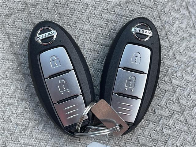 デイズ X 全方位カメラ/前後コーナーセンサー/前後ドライブレコーダー/エマージェンシーブレーキ/衝突被害軽減システム/盗難防止装置/オートライト/オートハイビーム/プッシュスタート/スペアキー/USB充電(37枚目)