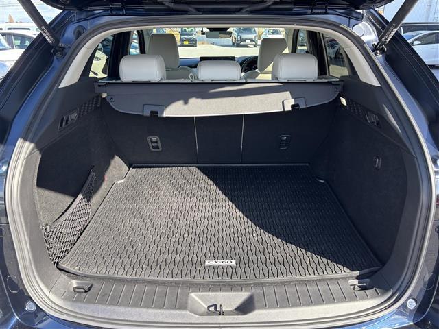 ＣＸ－６０ ＸＤ－ハイブリッド　エクスクルーシブモダン　１０型ナビ　フルセグＴＶ　Ｂｌｕｅｔｏｏｔｈ　ＢＯＳＥサウンド　全方位カメラ　ドラレコ　レーダークルコン　コーナーセンサー　ＥＴＣ　シートヒーター　白革シート　パワーバックドア　スマートキー（29枚目）