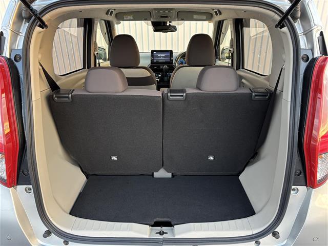 デイズ Ｘ　９型ナビ　フルセグ　全方位カメラ　ドラレコ　Ｂｌｕｅｔｏｏｔｈ　ＥＴＣ　衝突軽減ブレーキ　レーンアシスト　先行車発進告知　オートハイビーム　オートヘッドライト　スマートキー　１４インチアルミホイール（23枚目）