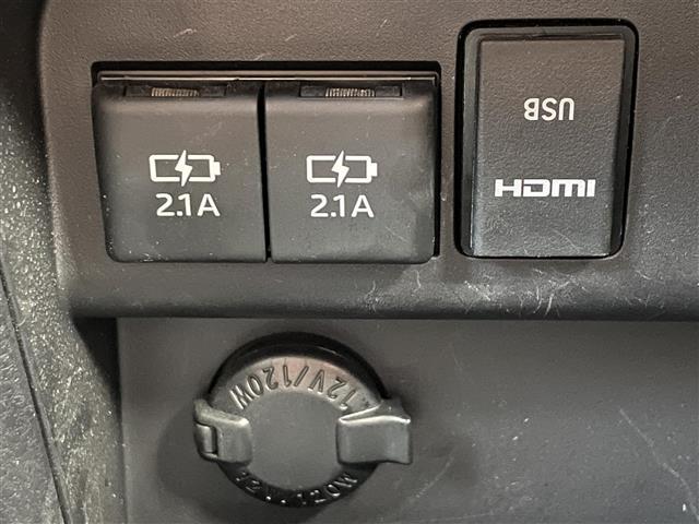 ヴォクシー ハイブリッドZS 9型ナビ フルセグ バックカメラ 両側電動 Bluetooth HDMI ドラレコ シートヒーター ETC クルコン 衝突軽減ブレーキ レーンアシスト 先行車発進告知 オートハイビーム フォグランプ(22枚目)