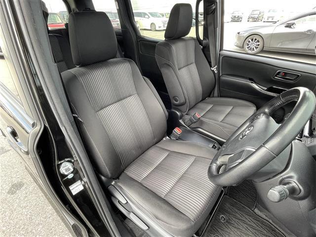 ヴォクシー ハイブリッドZS 9型ナビ フルセグ バックカメラ 両側電動 Bluetooth HDMI ドラレコ シートヒーター ETC クルコン 衝突軽減ブレーキ レーンアシスト 先行車発進告知 オートハイビーム フォグランプ(25枚目)