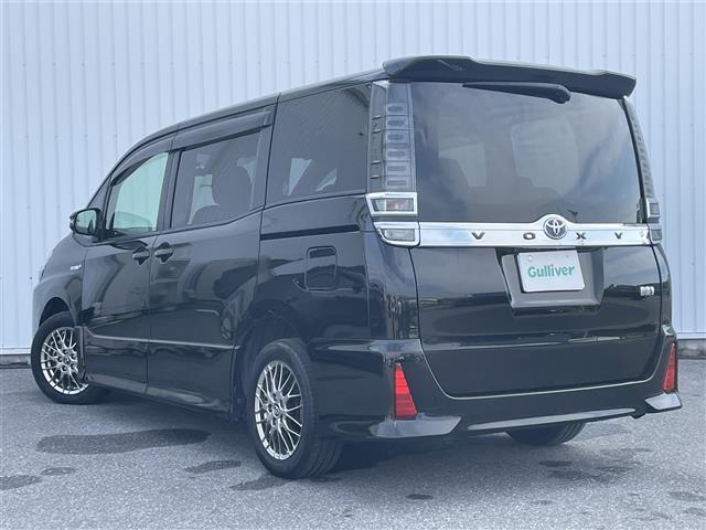 ヴォクシー ハイブリッドZS 9型ナビ フルセグ バックカメラ 両側電動 Bluetooth HDMI ドラレコ シートヒーター ETC クルコン 衝突軽減ブレーキ レーンアシスト 先行車発進告知 オートハイビーム フォグランプ(38枚目)