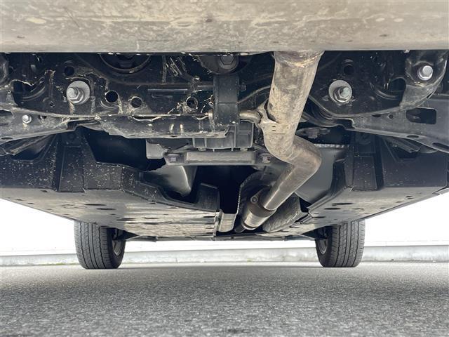 ＲＡＶ４ アドベンチャー　オフロードパッケージＩＩ　１０．５型ディスプレイ　Ｂｌｕｅｔｏｏｔｈ　フルセグ　全方位カメラ　ＥＴＣ　レーダークルコン　パワーシート　シートベンチレーション　レザーシート　ＬＥＤオートライト　スノーモード　トヨタセーフティ（42枚目）