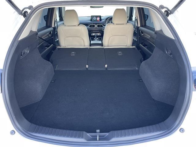 ＣＸ－５ ＸＤ　シルクベージュセレクション　ナビ　フルセグ　全方位カメラ　ＥＴＣ　ドラレコ　Ｂｌｕｅｔｏｏｔｈ　ステアリングヒーター　シートヒーター　パワーシート　追従クルコン　ブラインドスポットモニター　パワーバックドア　フォグランプ　ＬＥＤ（32枚目）